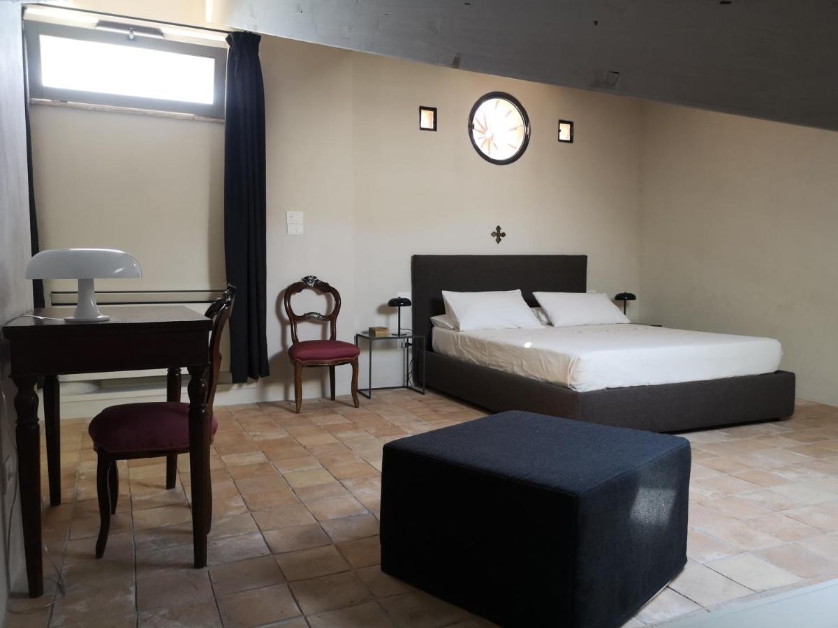 ナルニ Relais Casale Valigiヴィラ エクステリア 写真