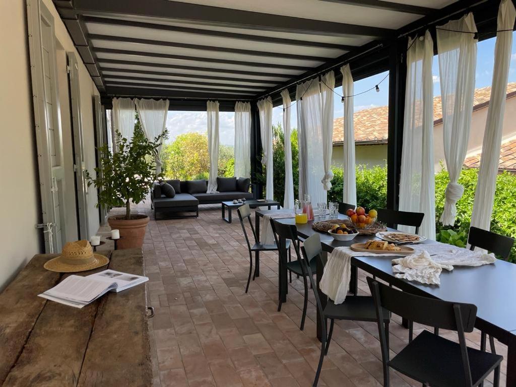 ナルニ Relais Casale Valigiヴィラ エクステリア 写真