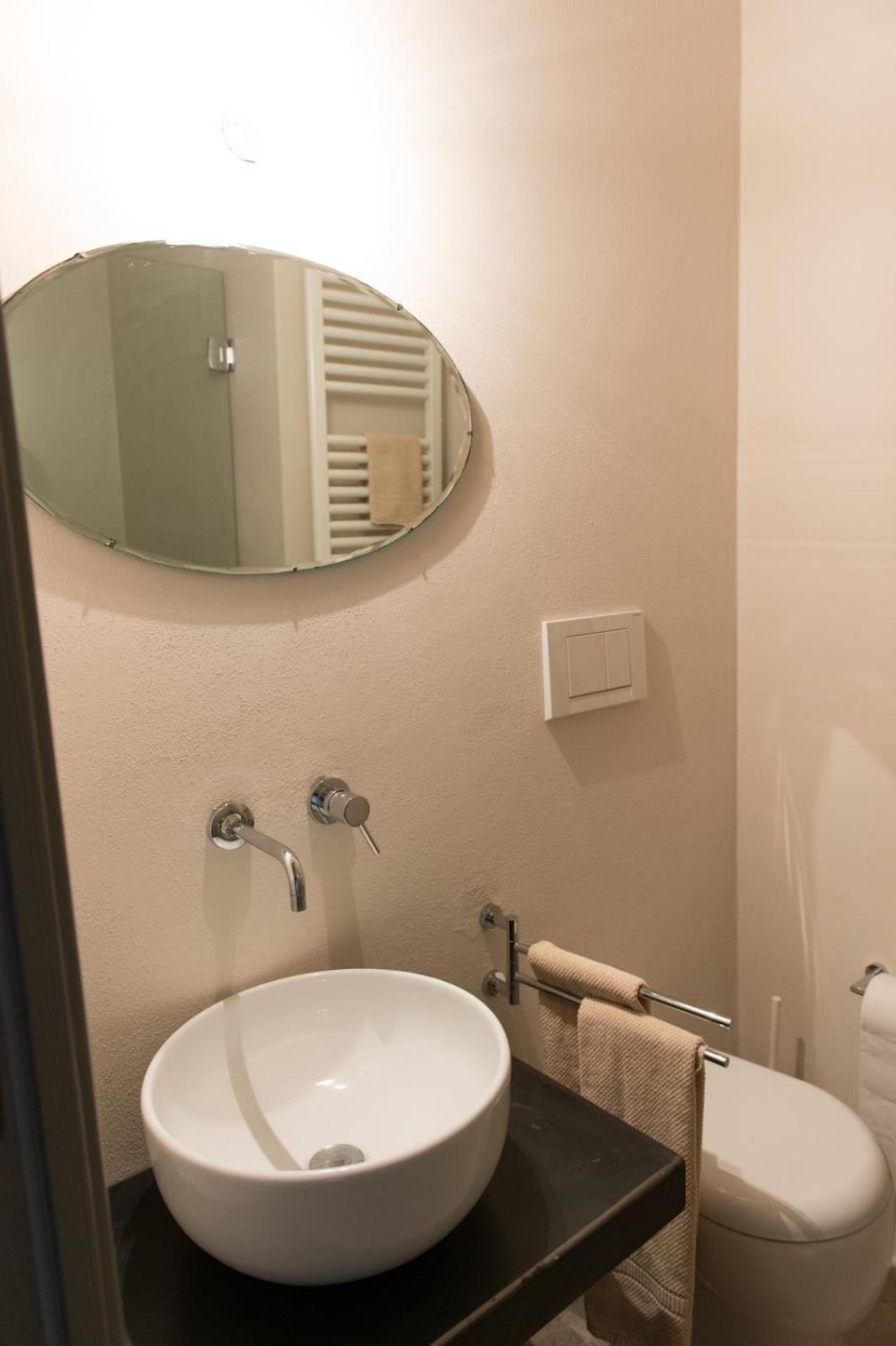ナルニ Relais Casale Valigiヴィラ 部屋 写真