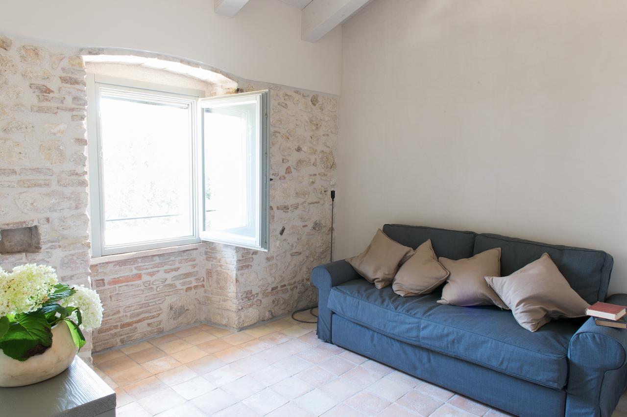ナルニ Relais Casale Valigiヴィラ エクステリア 写真